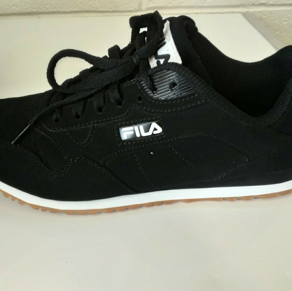 Fila - Picture 5 of 7